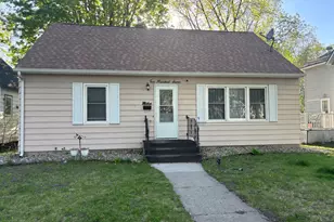207 S 6th St, Montevideo, MN 56265 - Photo 2