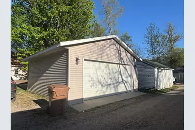 207 S 6th Street, Montevideo, MN 56265 - Photo 28