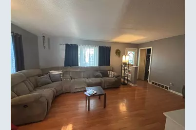 207 S 6th Street, Montevideo, MN 56265 - Photo 6