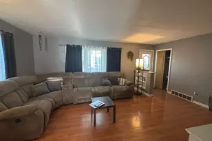 207 S 6th St, Montevideo, MN 56265 - Photo 6