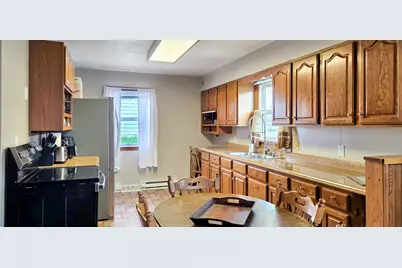 913 E Elm Street, Redwood Falls, MN 56283 - Photo 4