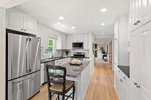 6917 W 82nd St, Bloomington, MN 55438 - Photo 12