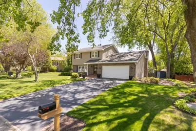 6917 W 82nd Street, Bloomington, MN 55438 - Photo 2