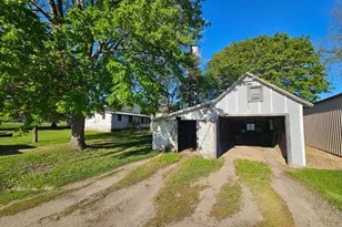 124 Park Ave SW, Silver Lake, MN 55381 - Photo 4