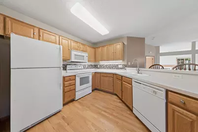 6524 Riverwood Lane, Brooklyn Center, MN 55430 - Photo 12