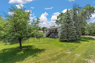 1033 121st Ln NW, Coon Rapids, MN 55448 - Photo 4