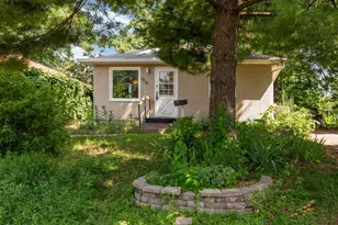 1015 Hubbard Ave, Saint Paul, MN 55104 - Photo 2