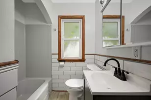 1015 Hubbard Ave, Saint Paul, MN 55104 - Photo 16