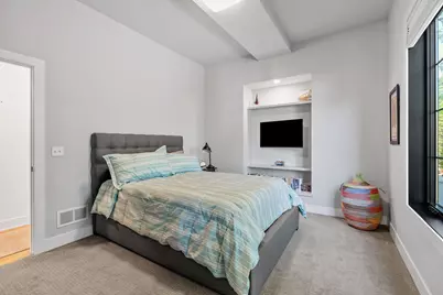 5043 Ewing Avenue S #100, Minneapolis, MN 55410 - Photo 38