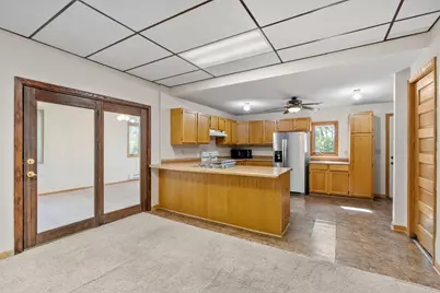 109 2nd Avenue NE, Osseo, MN 55369 - Photo 8