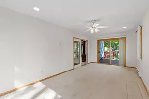 109 2nd Ave NE, Osseo, MN 55369 - Photo 14
