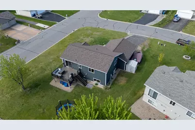 906 3rd Avenue NE, Saint Joseph, MN 56374 - Photo 2