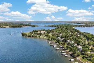 3114 Brooks Ln, Wayzata, MN 55391 - Photo 12