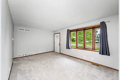 6314 Knox Avenue S, Richfield, MN 55423 - Photo 4