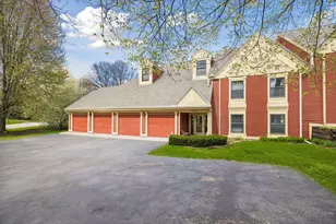 15710 26th Ave N, Plymouth, MN 55447 - Photo 1