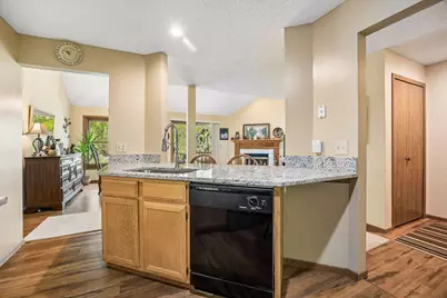 15710 26th Avenue N #D, Plymouth, MN 55447 - Photo 14
