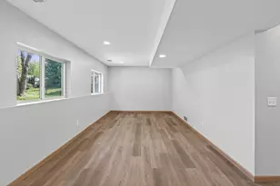 688 Eagle Ridge Rd, Woodbury, MN 55125 - Photo 26