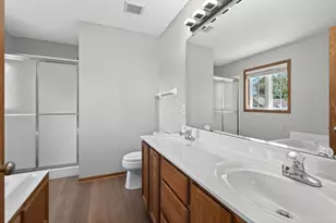 688 Eagle Ridge Rd, Woodbury, MN 55125 - Photo 20