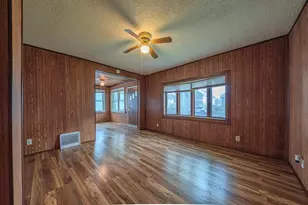 607 Charles Ave, Saint Paul, MN 55103 - Photo 2