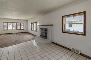 522 1st St SE, Madelia, MN 56062 - Photo 12