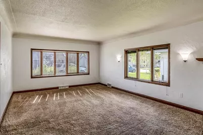 522 1st Street SE, Madelia, MN 56062 - Photo 4