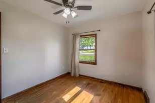 522 1st St SE, Madelia, MN 56062 - Photo 24
