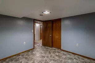 522 1st St SE, Madelia, MN 56062 - Photo 32