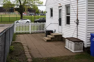 48 Sidney St E, Saint Paul, MN 55107 - Photo 18