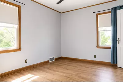 48 Sidney Street E, Saint Paul, MN 55107 - Photo 14