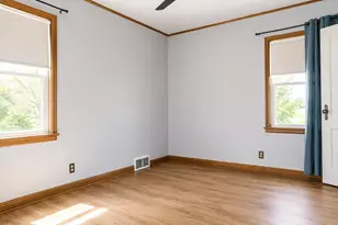 48 Sidney St E, Saint Paul, MN 55107 - Photo 14