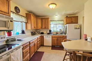 113 W 3rd St, Donnelly, MN 56235 - Photo 10
