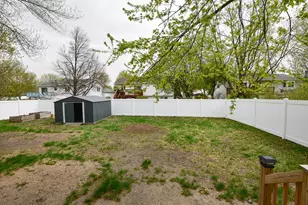 1806 36 1/2 Ave S, Fargo, ND 58104 - Photo 44