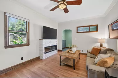 2716 E Minnehaha Parkway, Minneapolis, MN 55406 - Photo 18