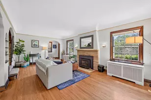 2716 E Minnehaha Pkwy, Minneapolis, MN 55406 - Photo 6