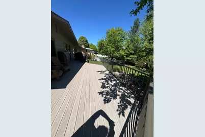 1345 Broadview Avenue, Chaska, MN 55318 - Photo 10