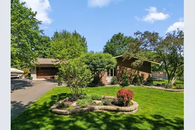 1345 Broadview Avenue, Chaska, MN 55318 - Photo 1