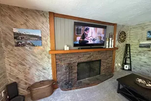 1345 Broadview Ave, Chaska, MN 55318 - Photo 6