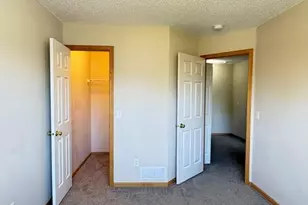 2500 Yellowstone Dr, Hastings, MN 55033 - Photo 12