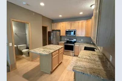 4820 Underwood Lane N #E, Plymouth, MN 55442 - Photo 4
