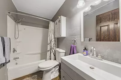 228 W 4th Street, Blue Earth, MN 56013 - Photo 14