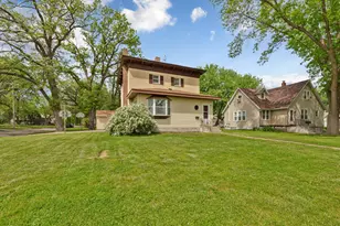 228 W 4th St, Blue Earth, MN 56013 - Photo 30