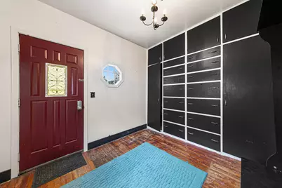 228 W 4th Street, Blue Earth, MN 56013 - Photo 2