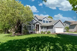 2153 Peregrine Ln, North Mankato, MN 56003 - Photo 1