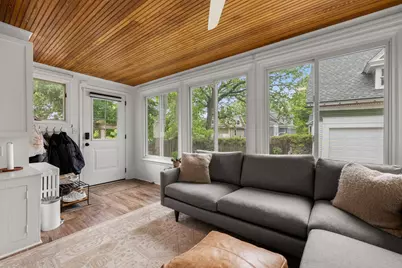 1930 Girard Avenue S, Minneapolis, MN 55403 - Photo 38