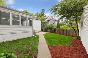 1516 Asbury St, Saint Paul, MN 55108 - Photo 42