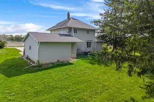 20908 Camp Winnebago Rd, Caledonia, MN 55921 - Photo 22