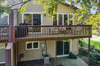 10361 Balsam Lane, Eden Prairie, MN 55347 - Photo 8