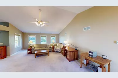 24328 Cardinal Court, Trempealeau, WI 54661 - Photo 10