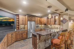 6823 Alpine Trail, Eden Prairie, MN 55346 - Photo 44