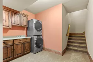 6823 Alpine Trail, Eden Prairie, MN 55346 - Photo 64
